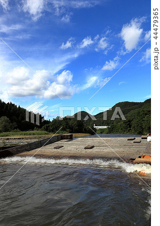 日本一のやな場 道の駅 白鷹ヤナ公園 日本一のやな場 道の駅 白鷹ヤナ公園 44479365
