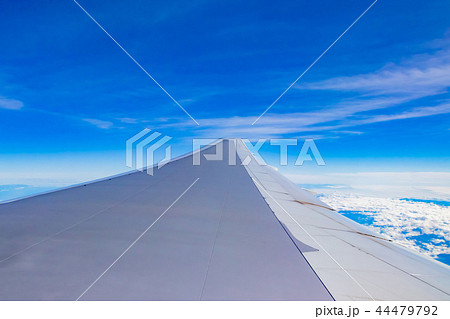 飛行機から見た空　日本上空 44479792