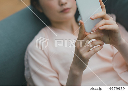 young woman young woman 44479929
