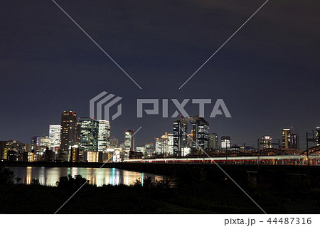 大阪梅田の夜景 大阪梅田の夜景 44487316