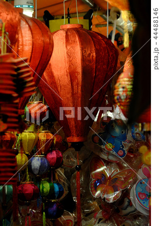 Close up of red lantern 44488146