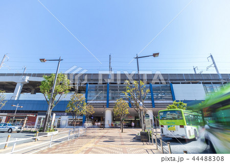 都市風景　赤羽駅西口前 44488308