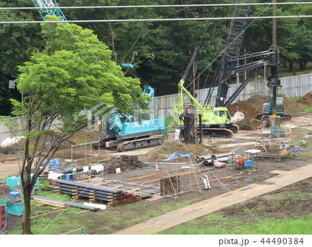 多摩平の森マンション建設工事現場 44490384
