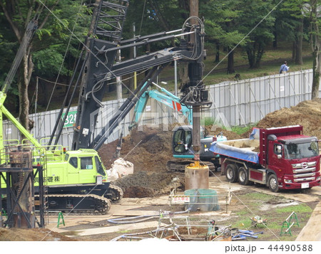 多摩平の森マンション建設工事現場 44490588