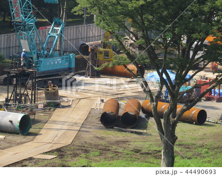 多摩平の森のマンション工事現場 44490693