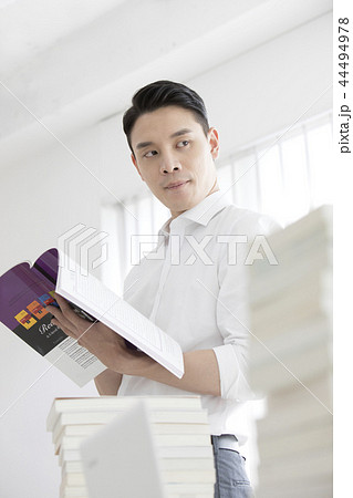 男 男性 男の子 44494978