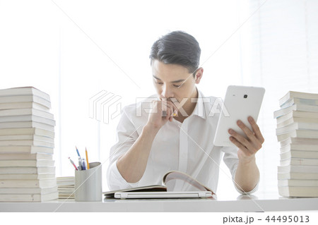 男 男性 男の子 44495013