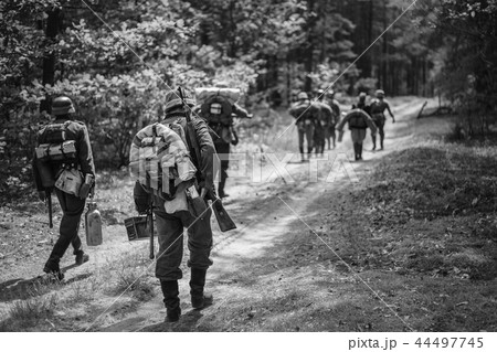 Re-enactors Dressed As German Infantry Soldiers In World War II  44497745