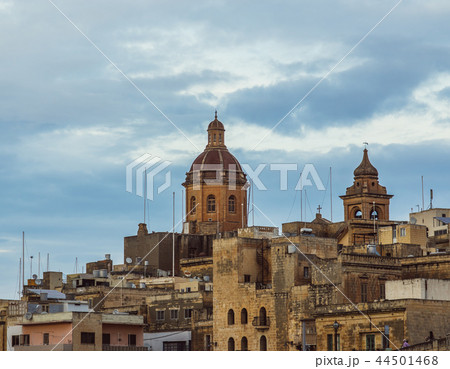 View to old city and St. Lawrence's Church View to old city and St. Lawrence's Church 44501468