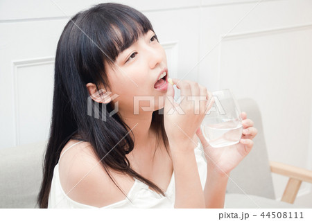 女性 メス 水 44508111