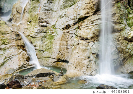 川原毛大湯滝　秋田県　湯沢市 44508601