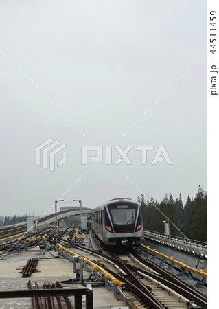 上海地下鉄17号線の車両（17A01型） 44511459