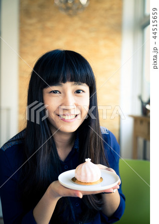 デザート スウィーツ お菓子 44515659
