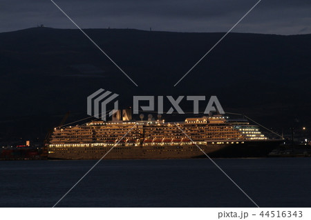 大型客船函館入港 WESTERDAM 44516343