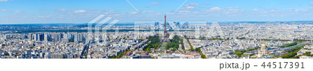Scenic panoramic view from above on Paris, France 44517391