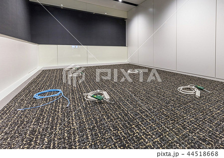 オフィスの電装工事 Office interior electrical work オフィスの電装工事 Office interior electrical work 44518668