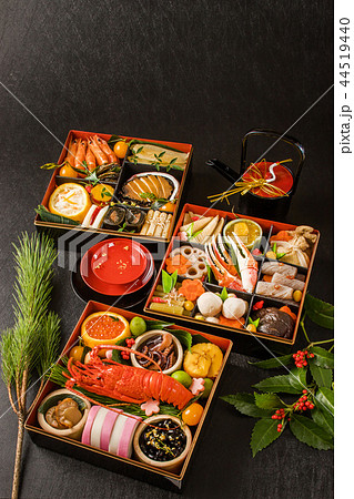 おせち料理 General Japanese New Year dishes(osechi) おせち料理 General Japanese New Year dishes(osechi) 44519440