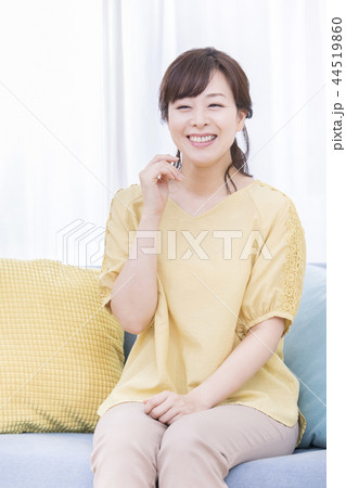 30代 女性 30代 女性 44519860