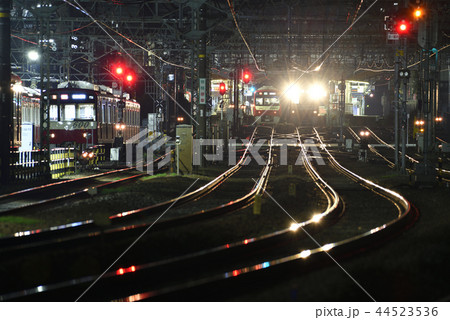 夜景 【京急】 京浜急行金沢八景駅と金沢検車区 44523536