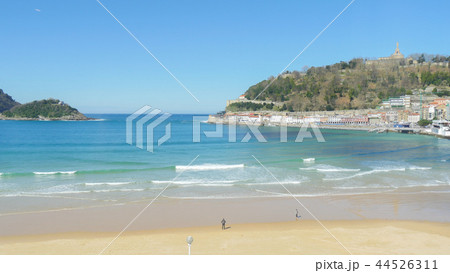 サンセバスチャンビスケー湾 44526311