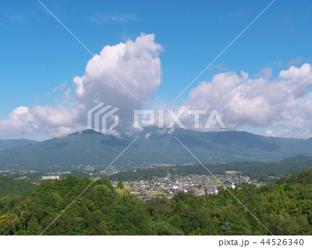 岐阜県中津川市（岐阜県中津川市）苗木城跡より 44526340