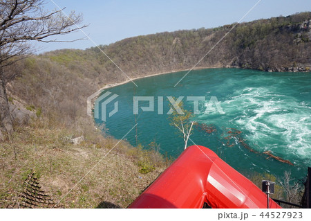 ナイアガラの滝　ワールプール 44527923