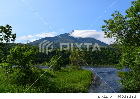 利尻島オタトマリ沼 利尻島オタトマリ沼 44533333