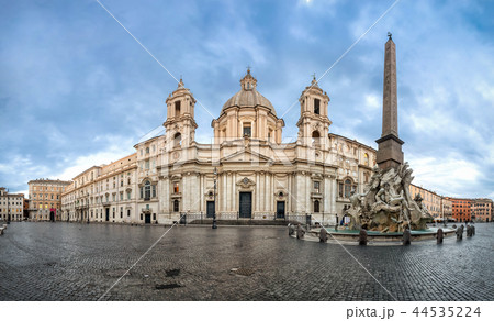 Piazza Navona square in Rome, Italy 44535224
