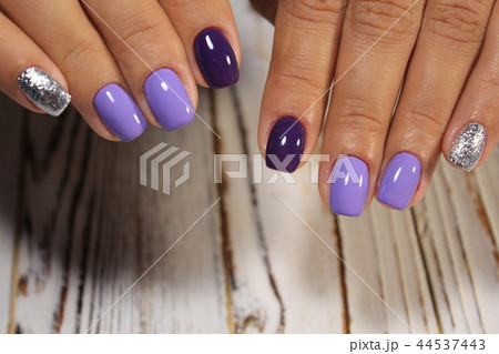 Steep and very stylish design of manicure Steep and very stylish design of manicure 44537443
