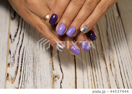 Fashionable design of manicure on beautiful pens 44537444