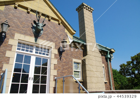 鳩山会館 44539329