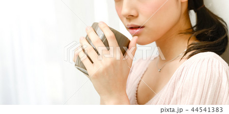 女性 44541383