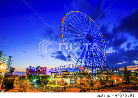 夕暮れの天保山 夕暮れの天保山 44545591