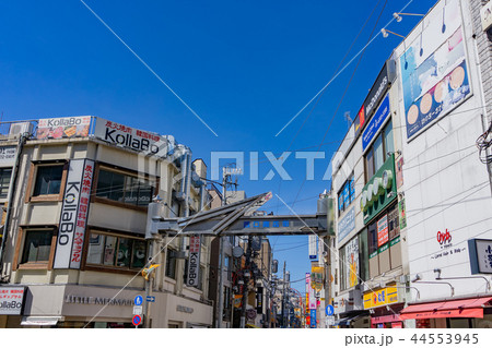 駅前風景　学芸大学駅 44553945