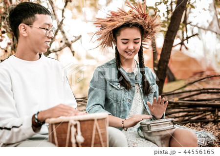 Cheerful man spending weekends with his friend 44556165