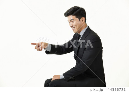 20代 会社員 韓国人 44556721