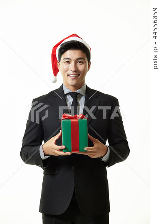 20代 会社員 韓国人 44556859