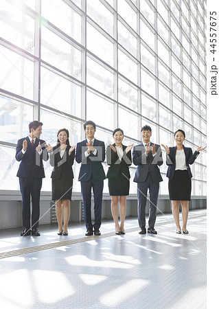 男 男性 男の子 44557675