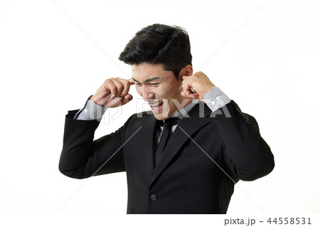 20代 会社員 韓国人 44558531