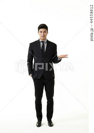 20代 会社員 韓国人 44558612