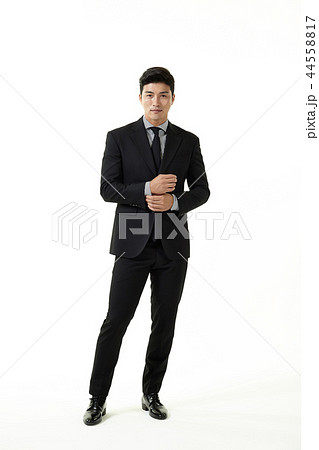 スーツ 正装 20代 44558817