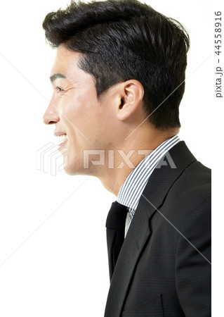 20代 会社員 韓国人 44558916