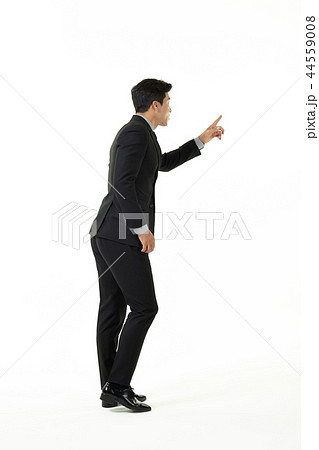 20代 会社員 韓国人 44559008