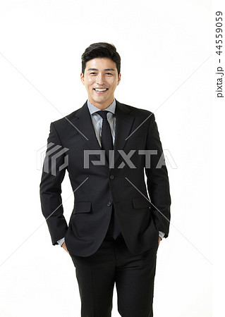 20代 会社員 韓国人 44559059