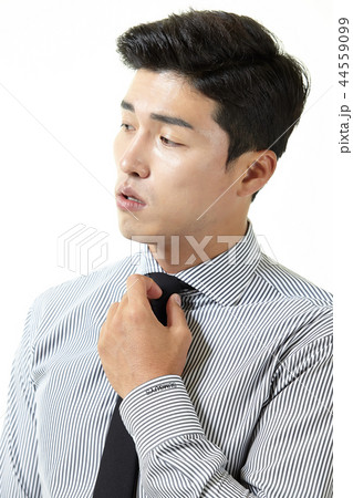 20代 会社員 韓国人 44559099