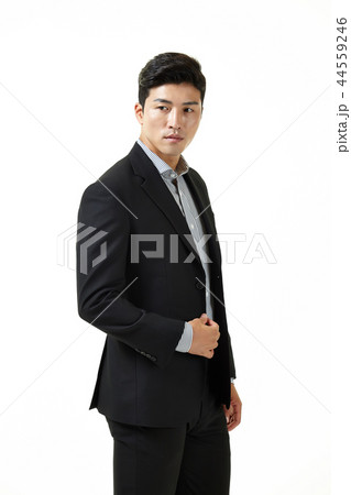 20代 会社員 韓国人 44559246