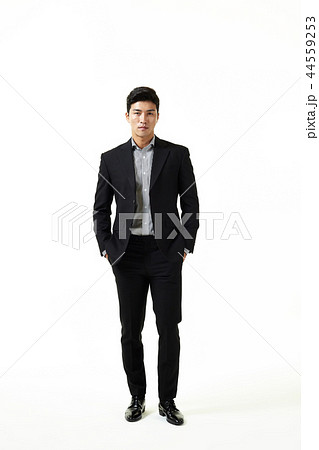 20代 会社員 韓国人 44559253