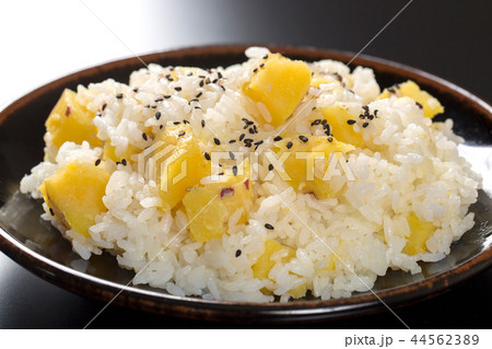 サツマイモ御飯 サツマイモ御飯 44562389