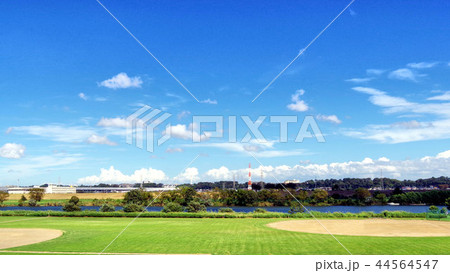 江戸川の河川敷と空 江戸川の河川敷と空 44564547