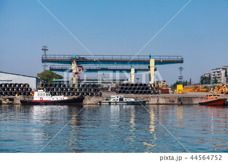 Overhead cranes in Burgas port in summer 44564752
